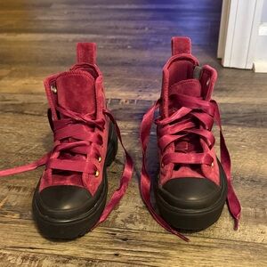 Converse Kids Sneakers in Burgundy and Black